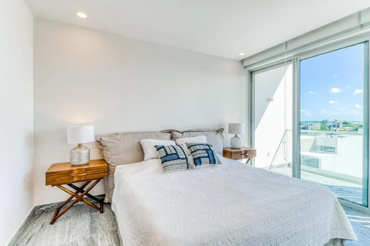 Apartment Condos @ Riva Cancun